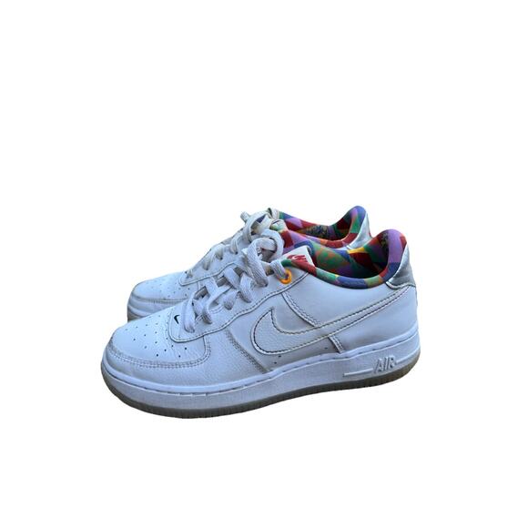 Preowned Nike AF1 LV8 Playful Print White SIZE 5y - Picture 2 of 9